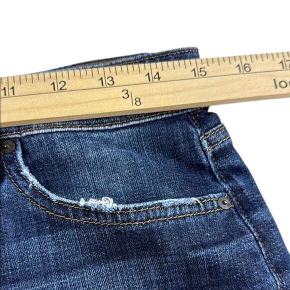 Joe's Jeans Shorts Distressed Mid-Rise Women's Size 27 - Picture 6 of 7